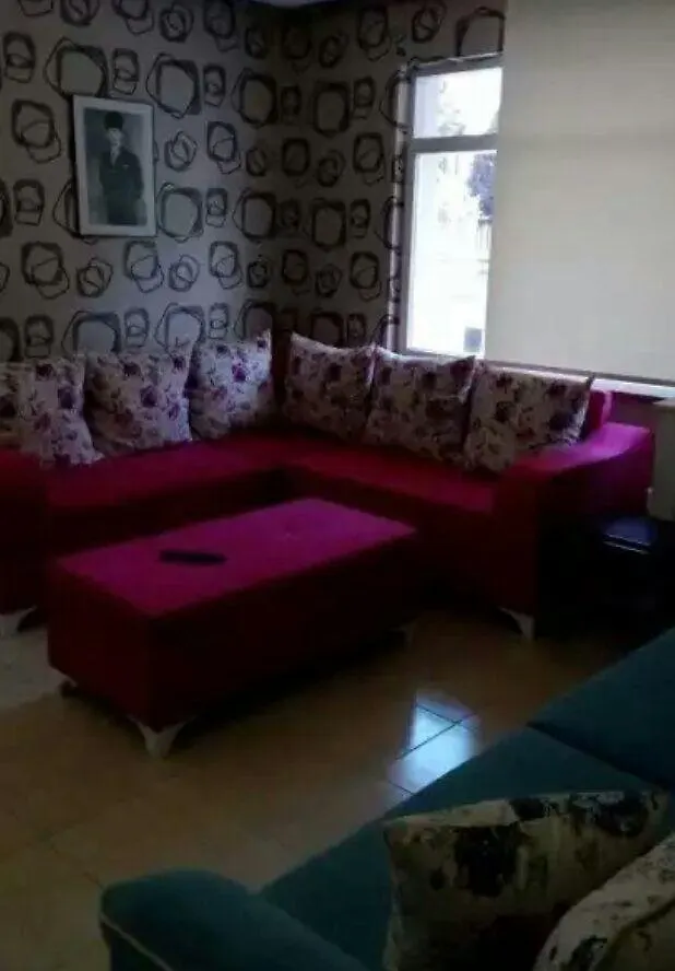 Nilsu Hostel contacts